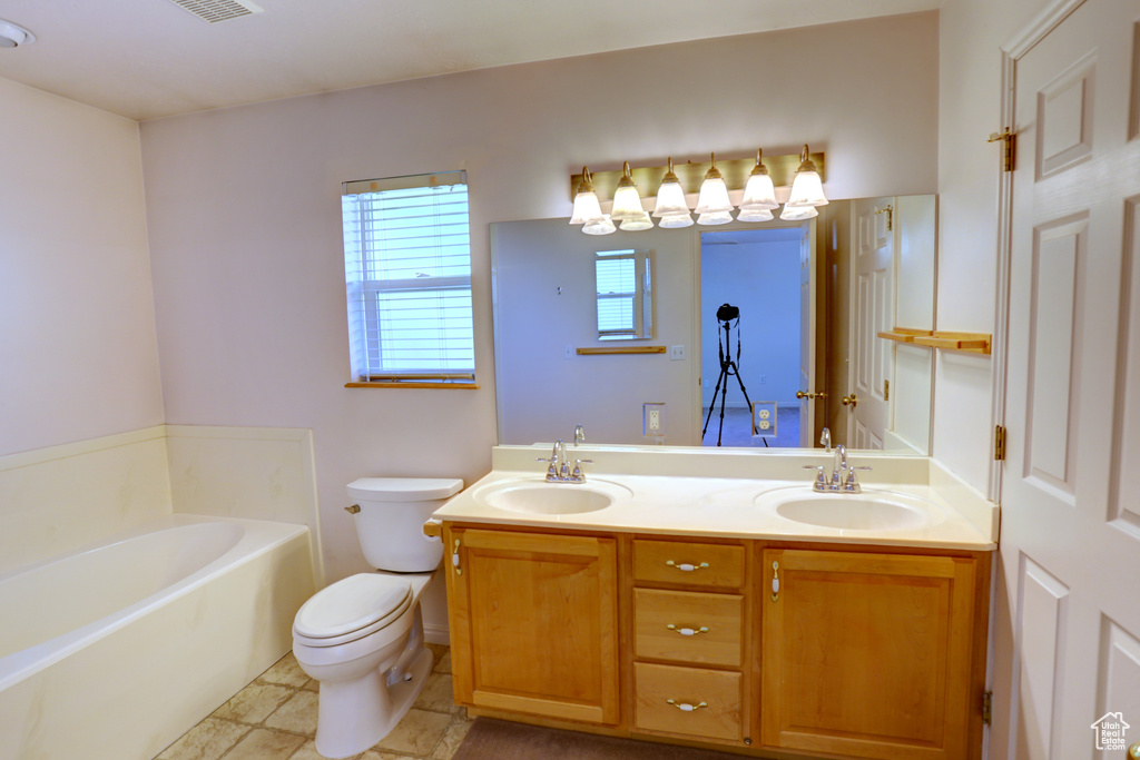 Photo 14 for MLS #2108874 at 824 S 1040 East