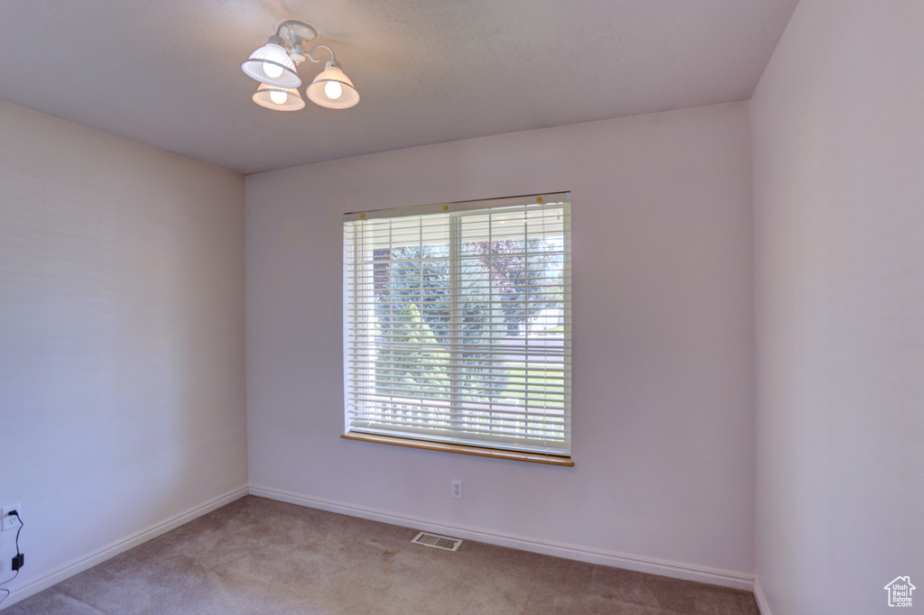 Photo 11 for MLS #2108874 at 824 S 1040 East