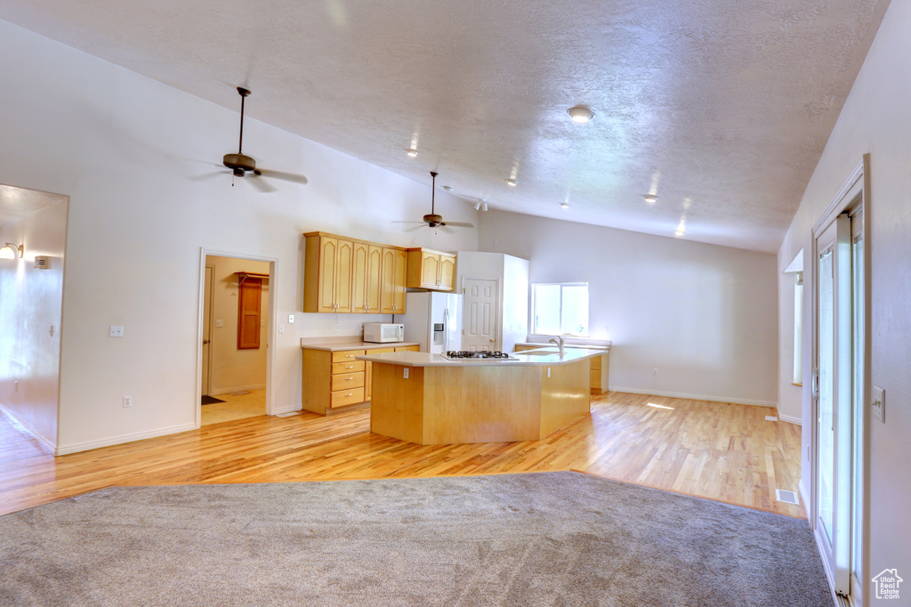 Photo 6 for MLS #2108874 at 824 S 1040 East