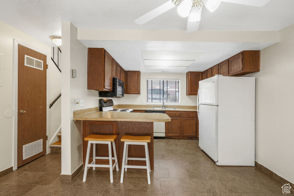 Photo 6 for MLS #2108878 at 1325 Lincoln Ave #52