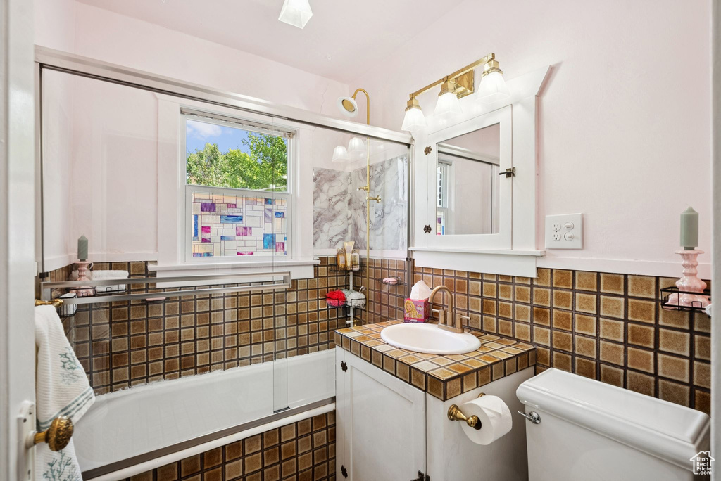 Photo 17 for MLS #2108879 at 1011 E 800 South