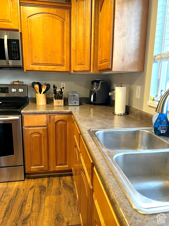 Photo 6 for MLS #2108880 at 875 W Alton Dr