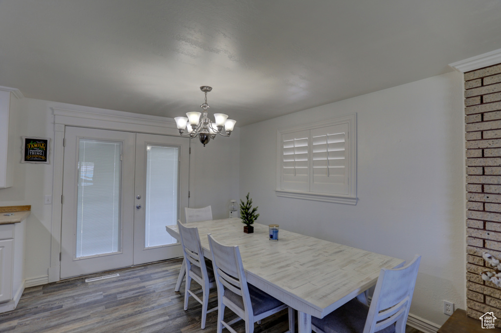 590 N BROOK AVE Tooele, UT 84074