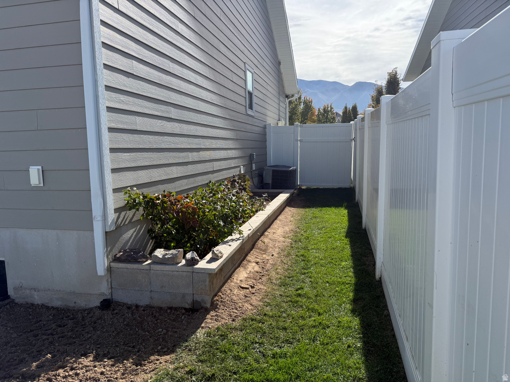 156 DEER CREEK TRL Elk Ridge, UT 84651