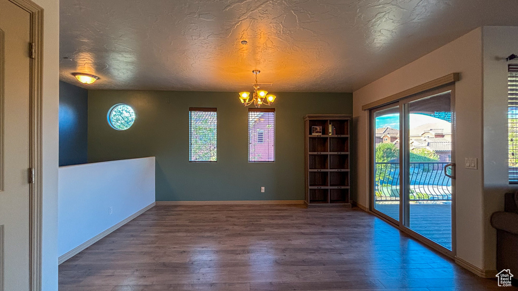 Photo 8 for MLS #2108904 at 325 N Red Stone Rd #133