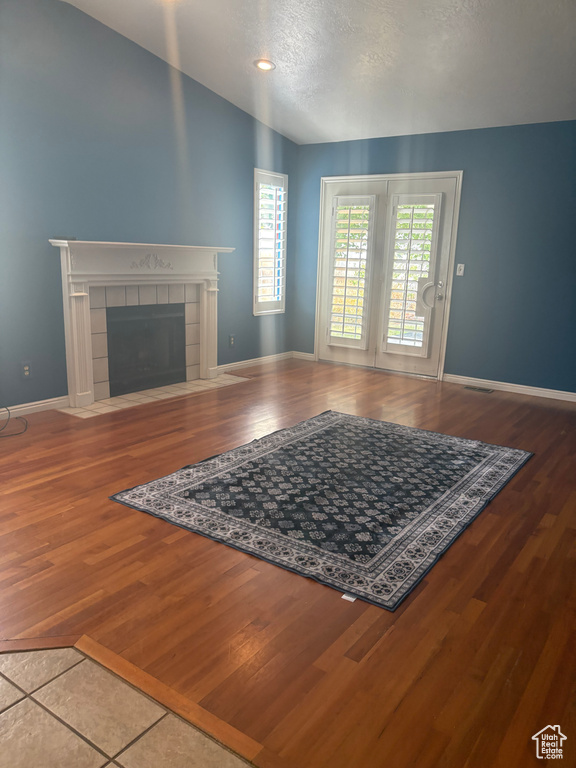 Photo 6 for MLS #2108909 at 55 E Hanover Dr