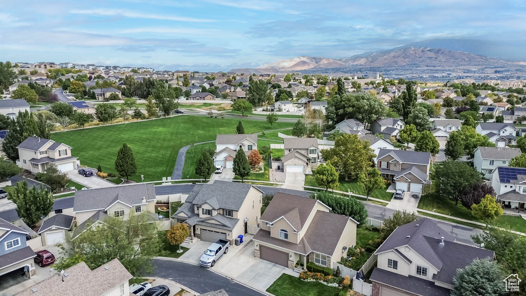 1974 N TRELLIS PL Saratoga Springs, UT 84045