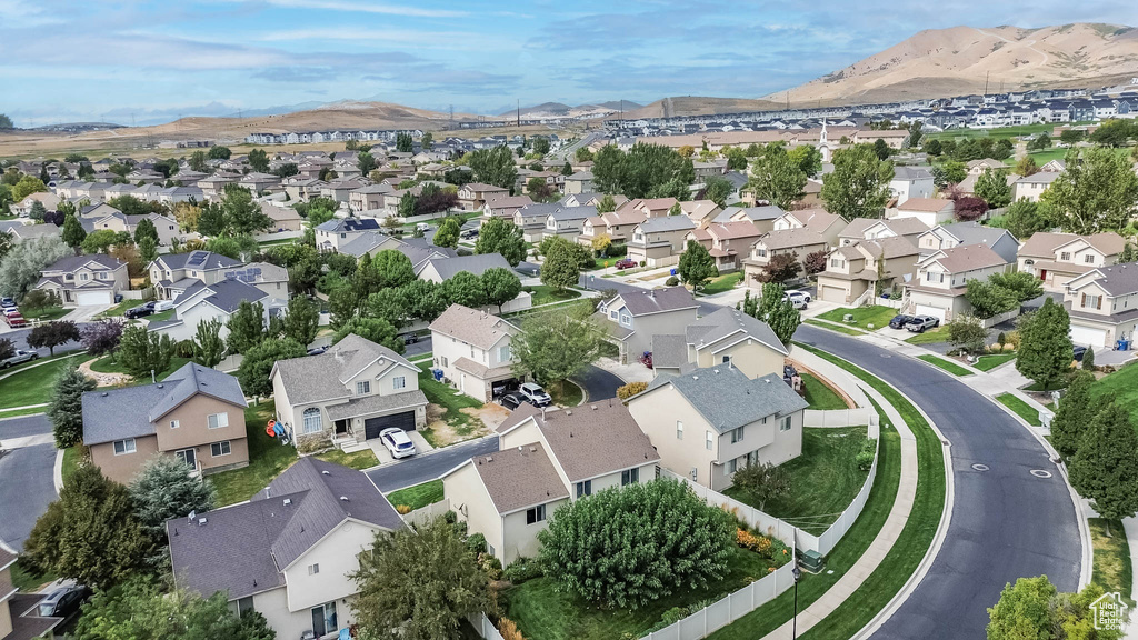 1974 N TRELLIS PL Saratoga Springs, UT 84045
