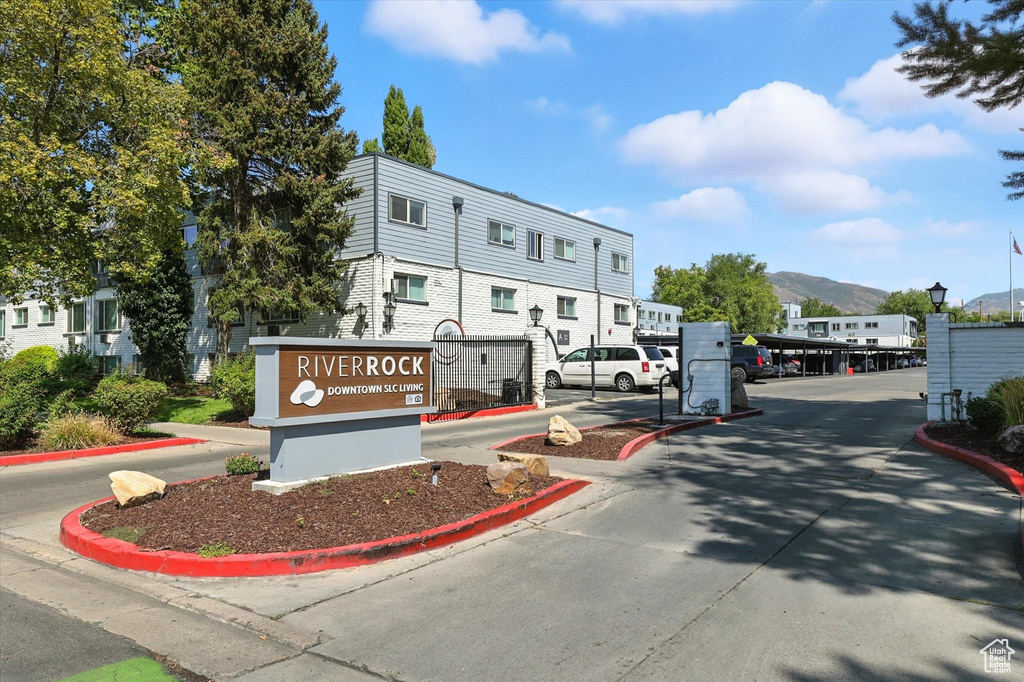 330 E 700 S #L306 Salt Lake City, UT 84111