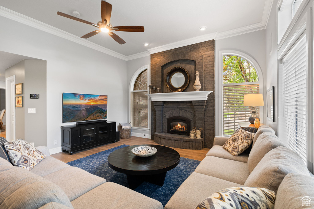 1811 E SHADOW VALLEY DR Ogden, UT 84403