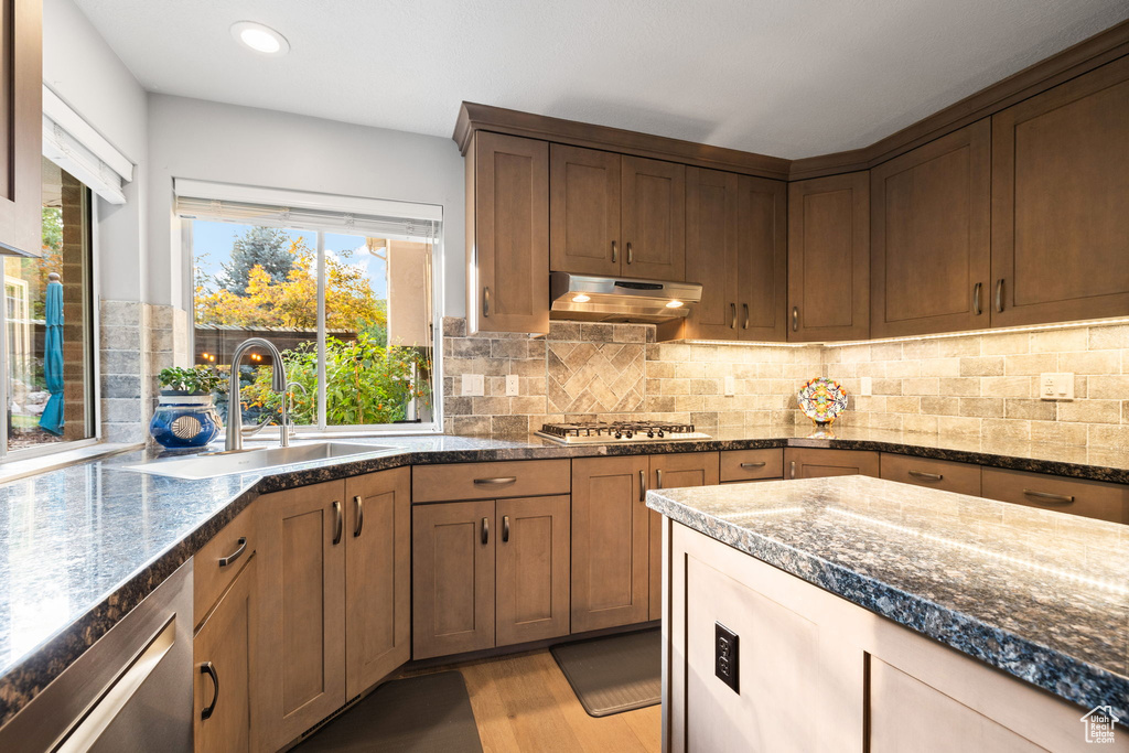 1811 E SHADOW VALLEY DR Ogden, UT 84403