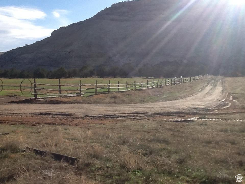 1345 S 1070 E Boulder, UT 84716