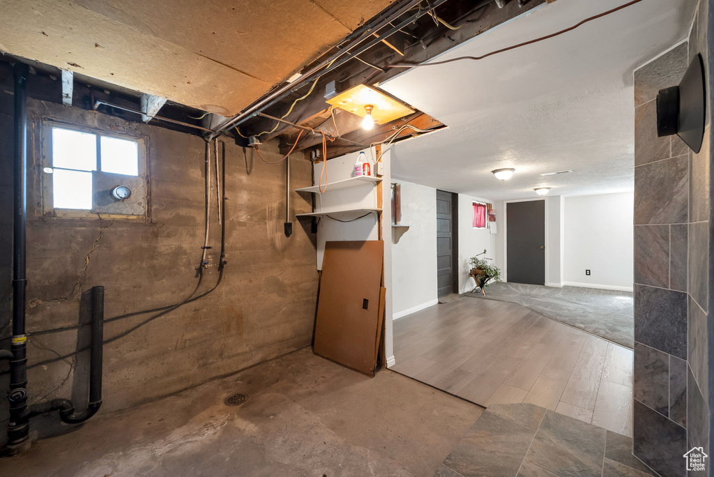 296 W 700 S Payson, UT 84651