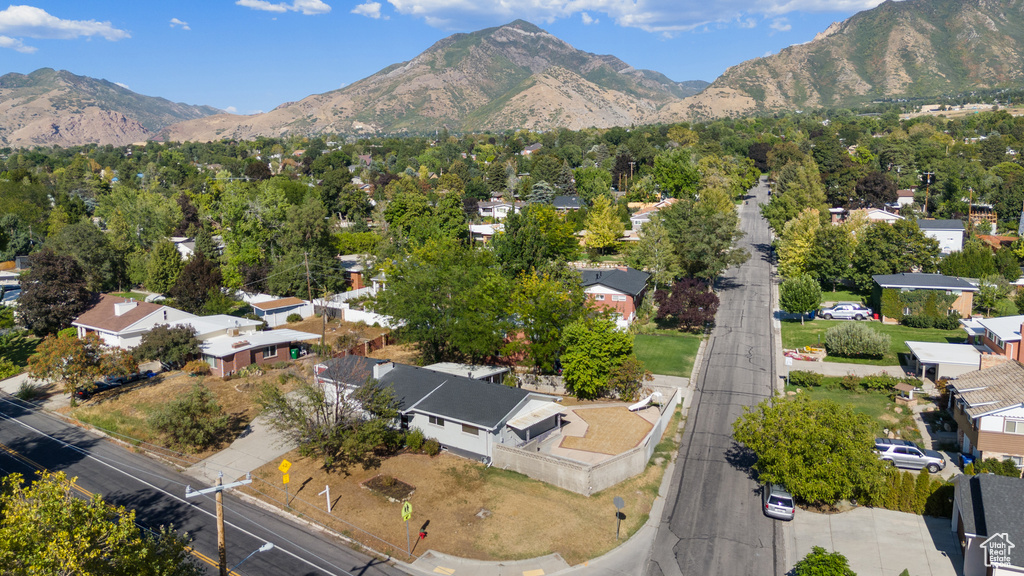 4375 S 2700 E Holladay, UT 84124