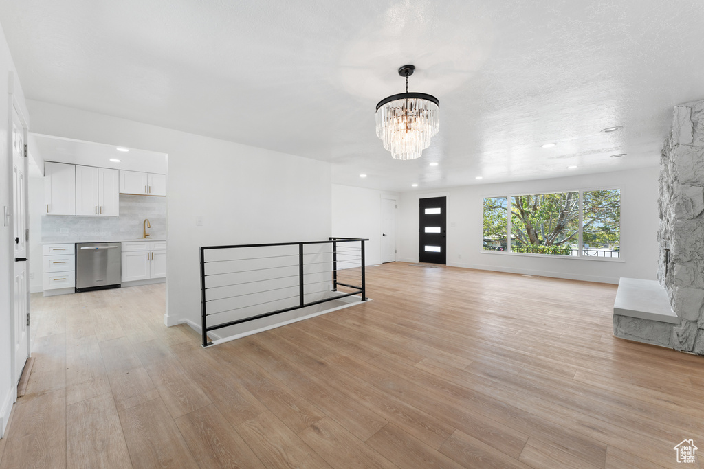 4375 S 2700 E Holladay, UT 84124