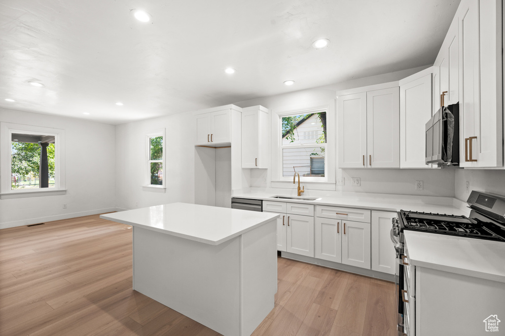 610 S NAVAJO ST Salt Lake City, UT 84104