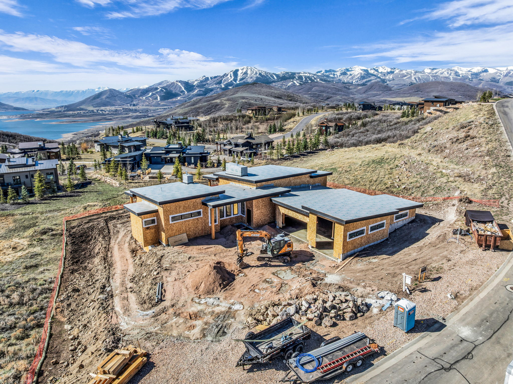 203 W PEACE TREE TRL Kamas, UT 84036