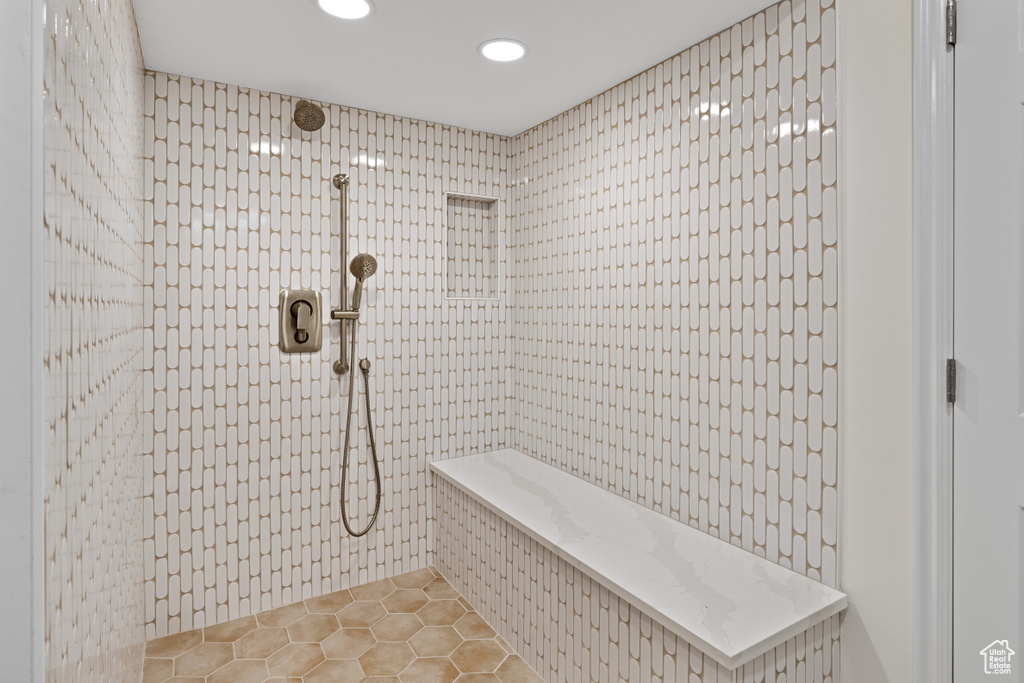 Photo 17 for MLS #2108952 at 8028 Springshire Dr