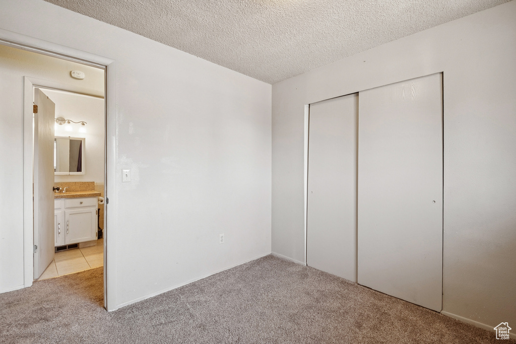 6095 S SIERRA GRANDE DR Taylorsville, UT 84129