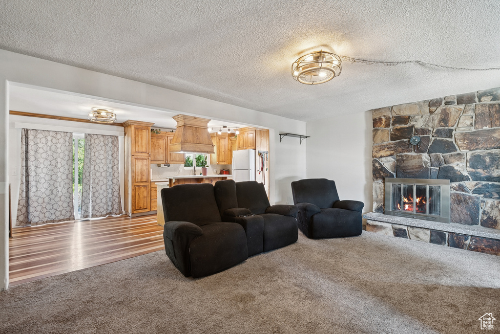 6095 S SIERRA GRANDE DR Taylorsville, UT 84129