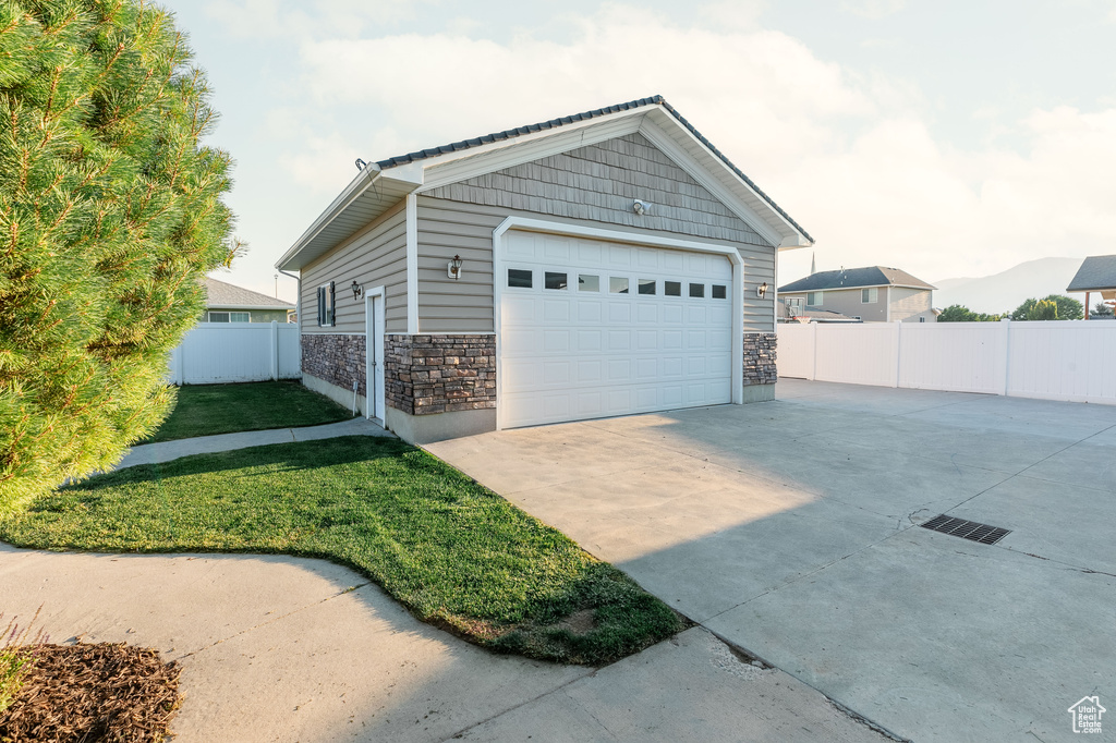 637 W 150 N Hyrum, UT 84319