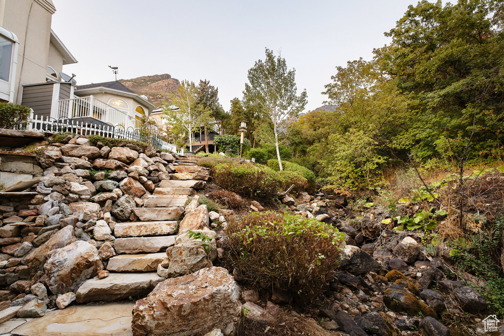 Photo 5 for MLS #2108957 at 3582 Heughs Canyon Cir