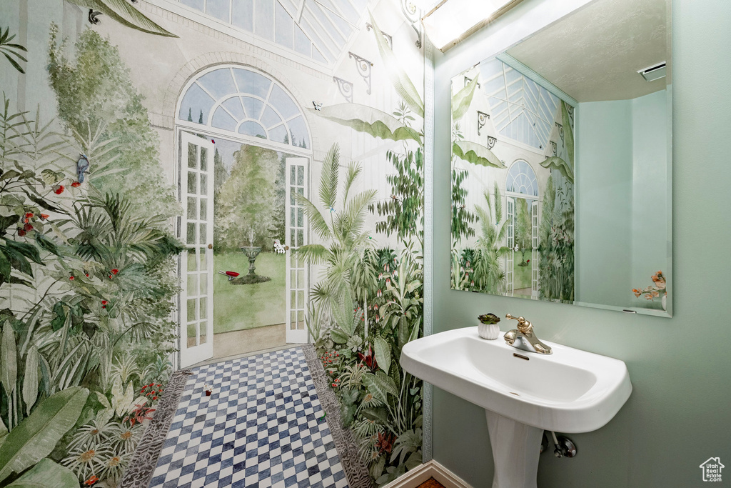 Photo 16 for MLS #2108957 at 3582 Heughs Canyon Cir