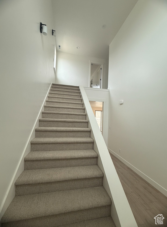 Photo 12 for MLS #2108961 at 416 E Luna Cir #63