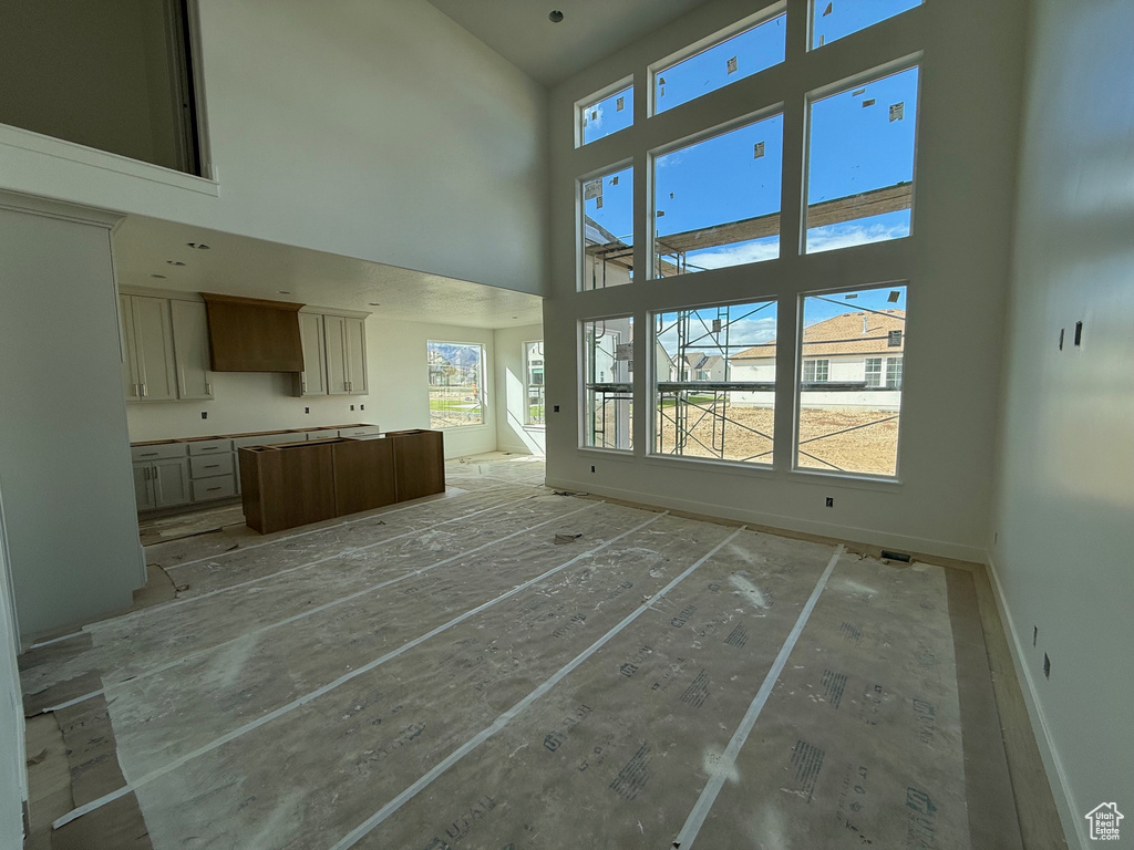 Photo 4 for MLS #2108966 at 313 N 1040 East #23