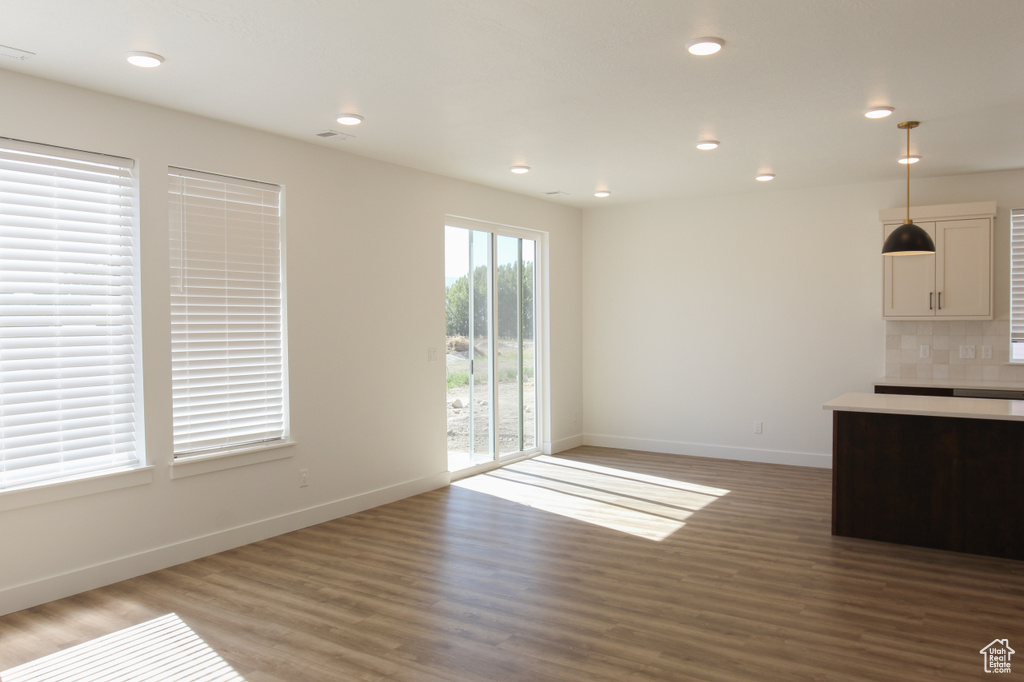 Photo 7 for MLS #2108970 at 650 E 2450 North
