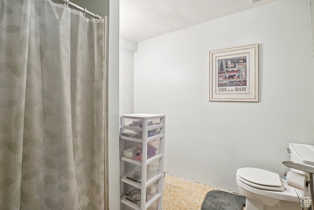 Photo 26 for MLS #2108985 at 5518 E Ashley Dr
