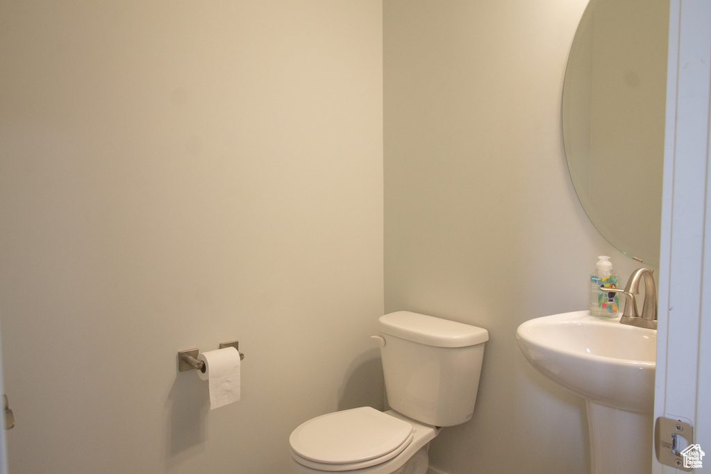 3717 S 3250 W West Haven, UT 84401