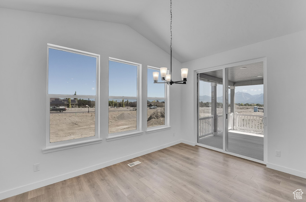Photo 4 for MLS #2109006 at 6364 W Roaring River Ln #105