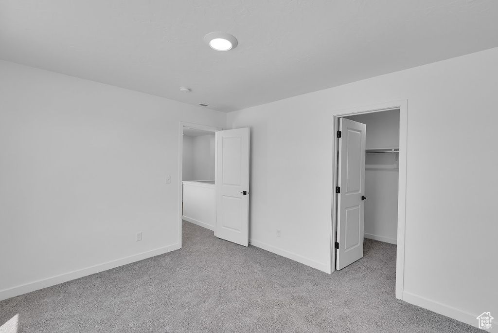 Photo 16 for MLS #2109006 at 6364 W Roaring River Ln #105