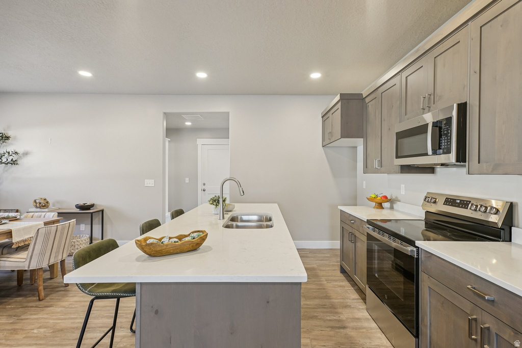 983 LIBERTY COTTAGES CT Ogden, UT 84404