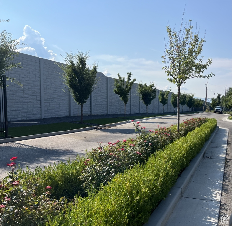 1236 E 100 S Fruit Heights, UT 84037