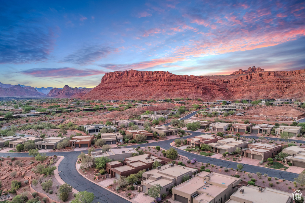 Photo 4 for MLS #2109027 at 2139 W Cougar Rock Cir #195