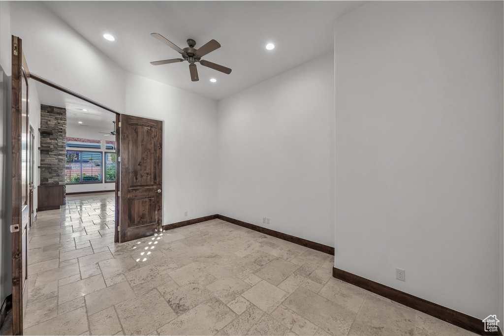 Photo 19 for MLS #2109027 at 2139 W Cougar Rock Cir #195