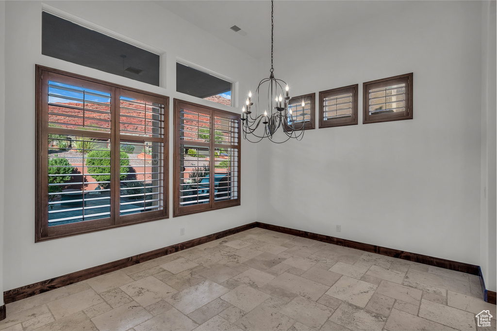 Photo 15 for MLS #2109027 at 2139 W Cougar Rock Cir #195