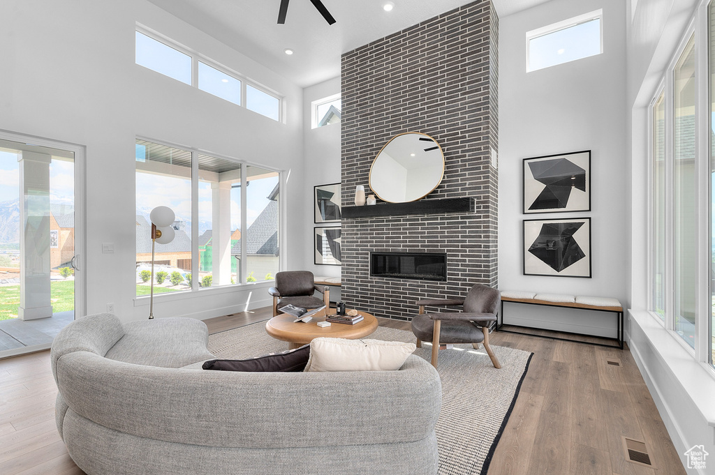 Photo 13 for MLS #2109035 at 4309 N Maple Hollow Blvd #115