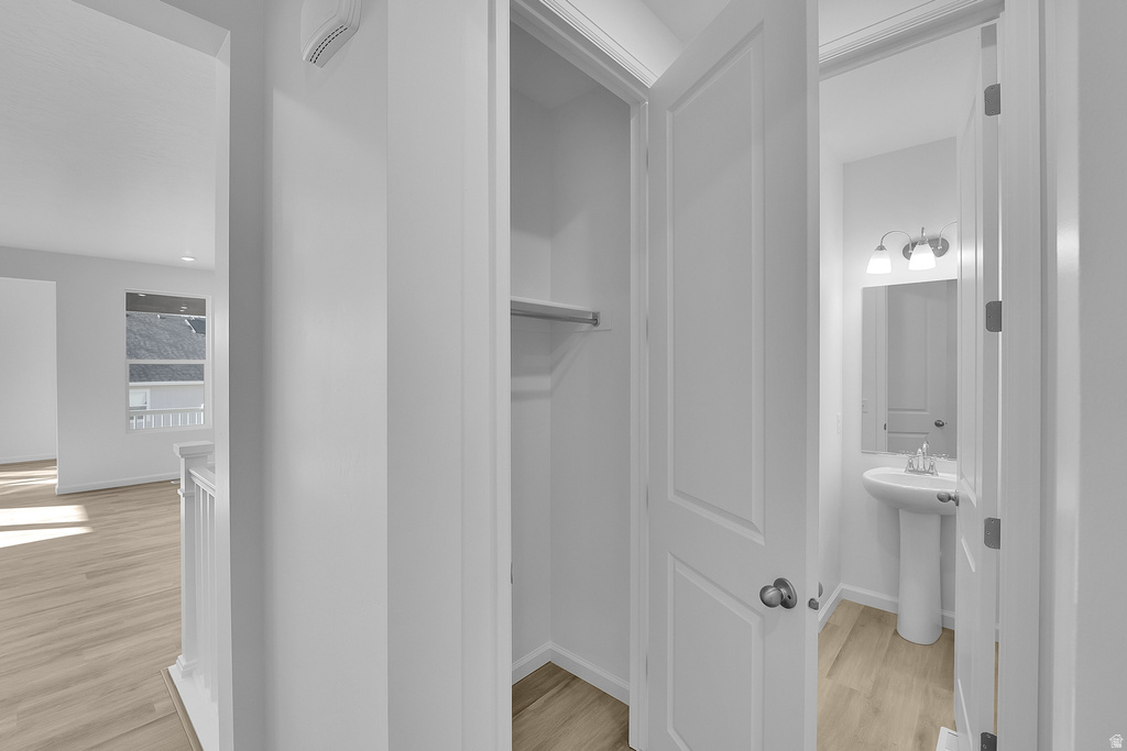 8645 N HALLORAN CT #1323 Lake Point, UT 84074