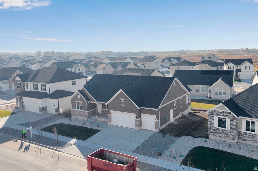 8645 N HALLORAN CT #1323 Lake Point, UT 84074