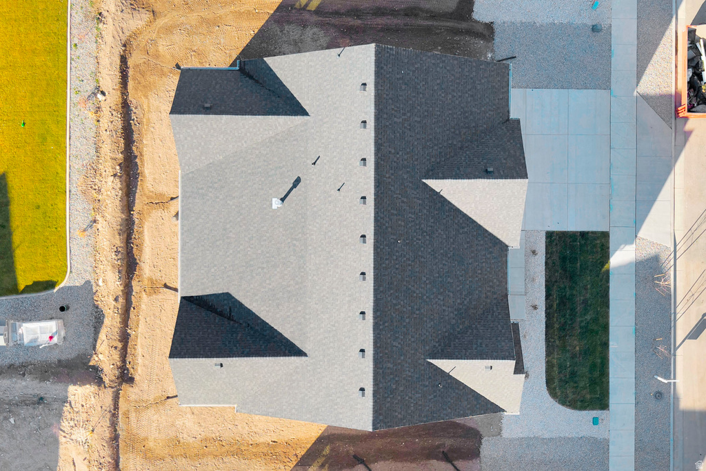 8645 N HALLORAN CT #1323 Lake Point, UT 84074