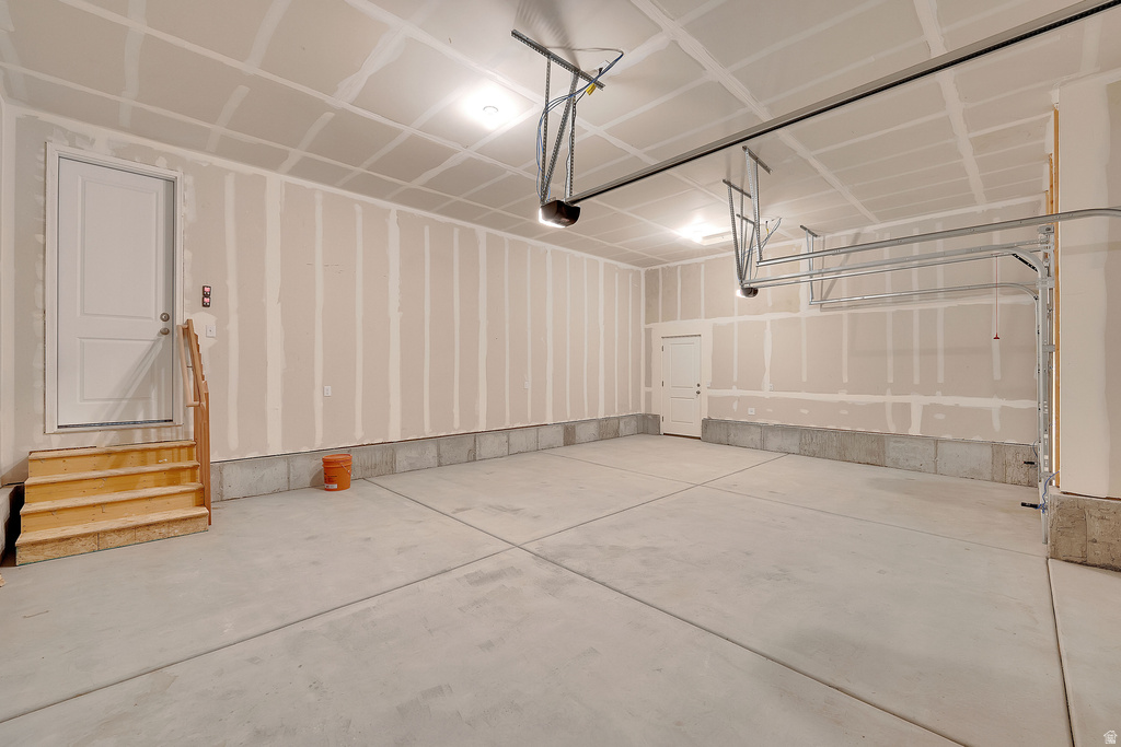 8645 N HALLORAN CT #1323 Lake Point, UT 84074