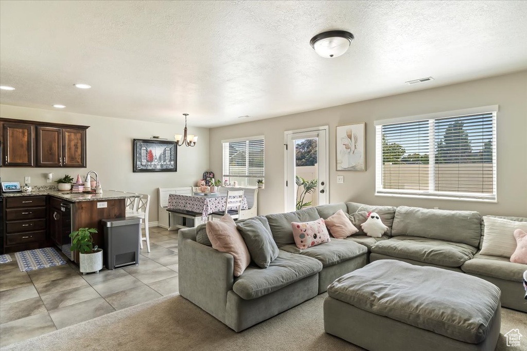 1079 W 2050 S Syracuse, UT 84075