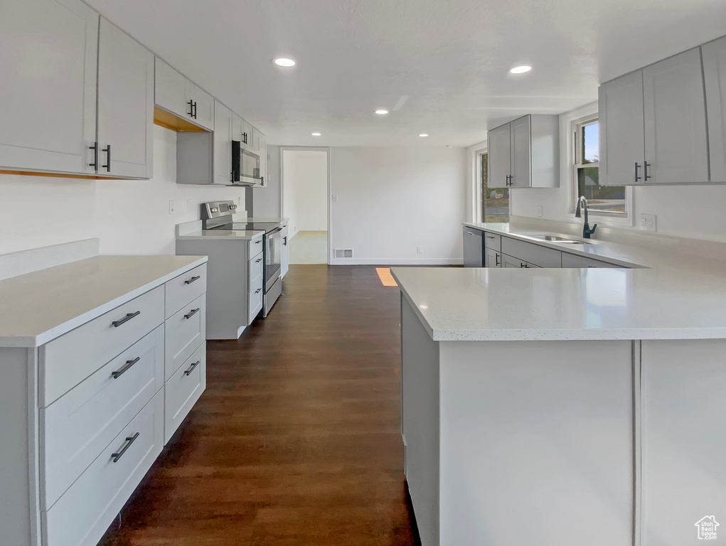 3965 S 2225 W Roy, UT 84067