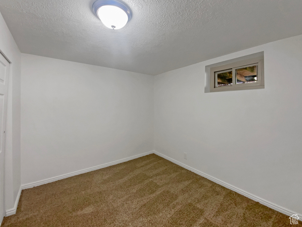3965 S 2225 W Roy, UT 84067