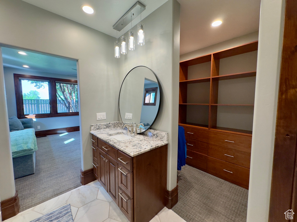 1933 N 1700 W Farr West, UT 84404
