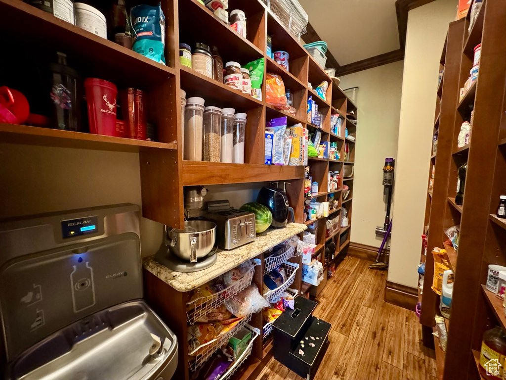 1933 N 1700 W Farr West, UT 84404