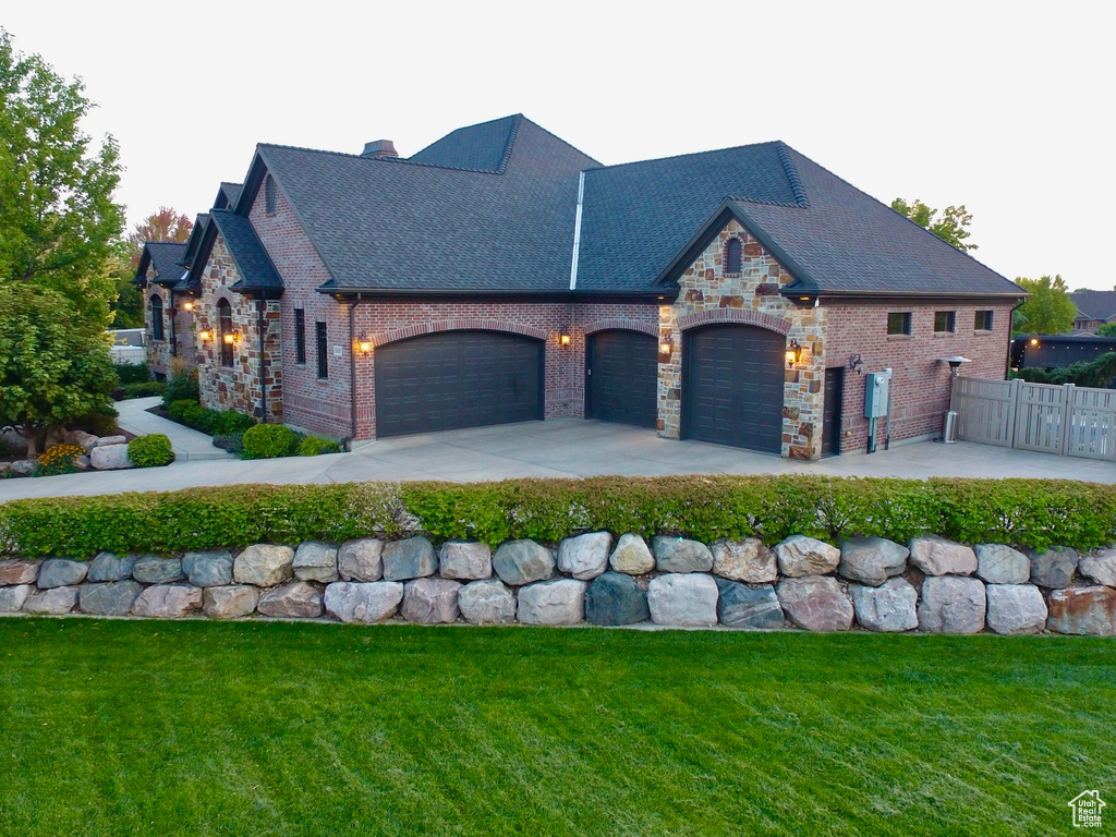 1933 N 1700 W Farr West, UT 84404